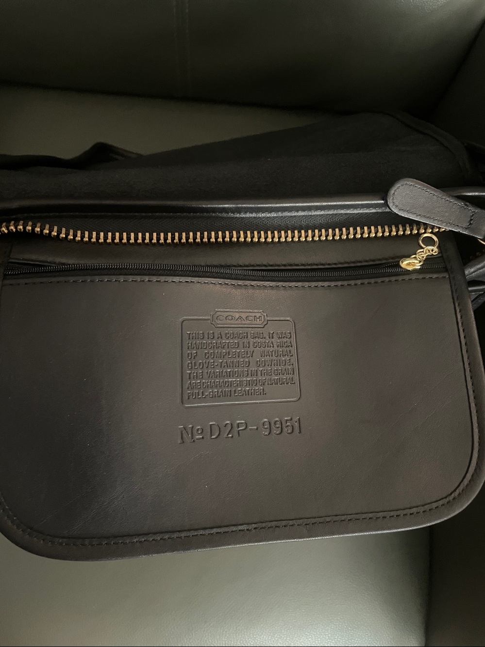 vintage black leather Coach Patricia Legacy bag with a classic flap closure and - Picture 11 of 13